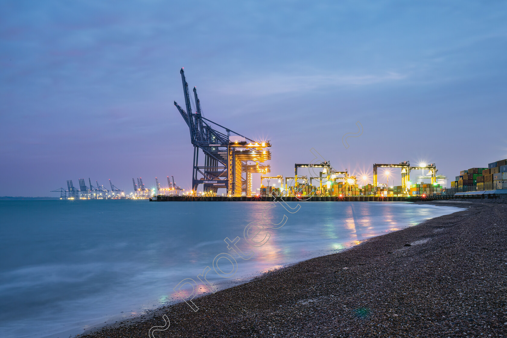 Felixstowe-Docks-at-Dawn