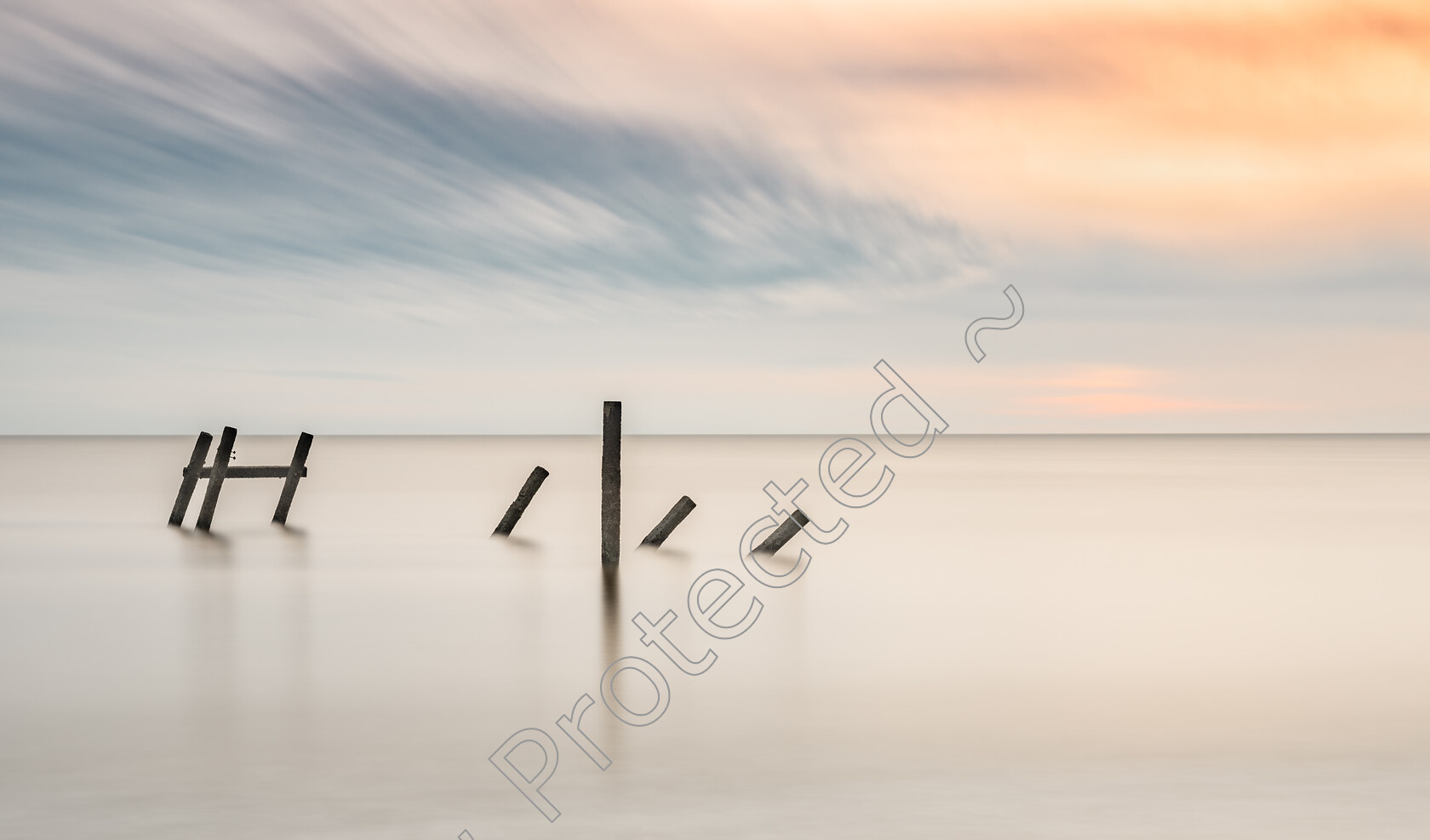 Sunrise-Long-Exposure-Happisburgh