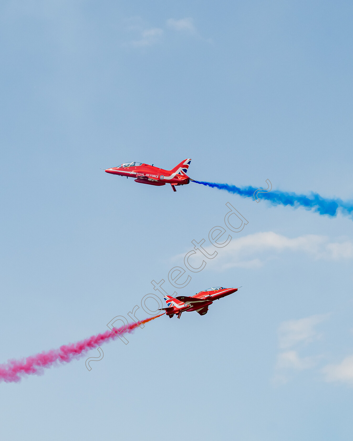 Red-Arrows-0008-Crossover-Best-One